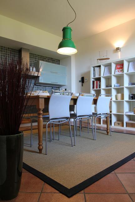 B&B Marge Oltrona di San Mamette Ngoại thất bức ảnh